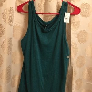 Loft Top green great with cardigan